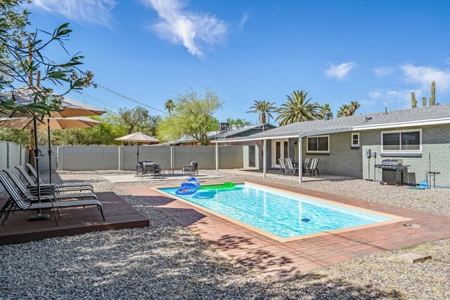 Photo - 2764 N Warren Ave Unit ID1048811P