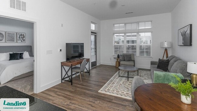 Building Photo - 1900 Olevia St Unit 469.1405490