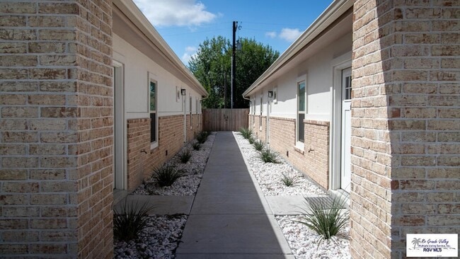 Photo - 312 E Magnolia Ave