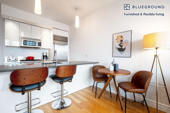 Photo - 550 W 54th St Unit FL26-ID359