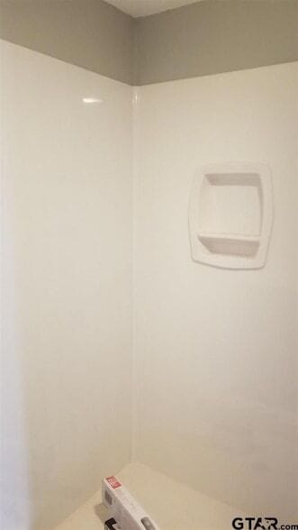 Photo - 902 Crockett St