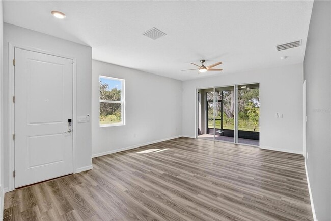 Photo - 4025 Westwood Flds Lp