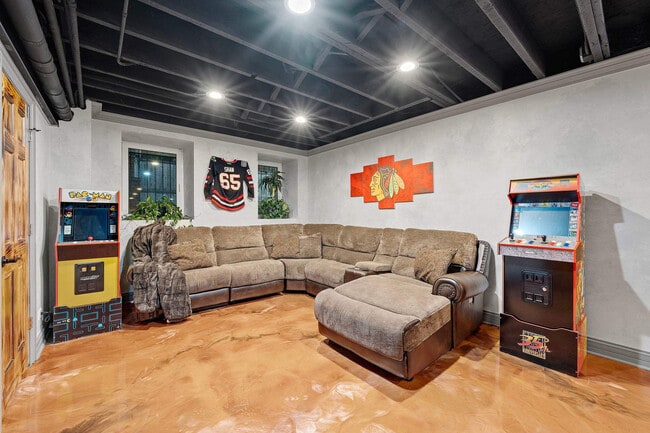 Photo - 2130 W Washington Blvd Unit ID1244927P