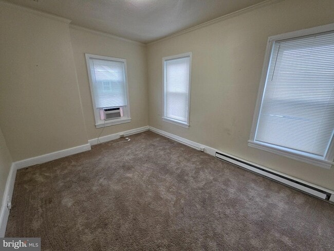Photo - 1345 DeKalb St