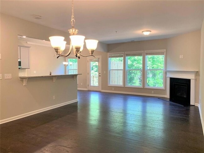 Photo - 1263 Elderwood Way