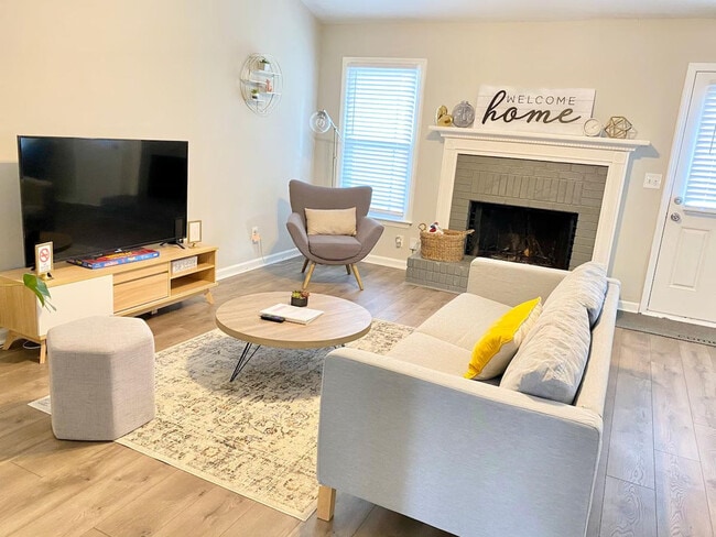 Photo - 2591 Whitebluff Way Unit ID1340985P