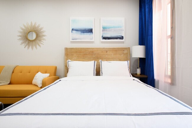 Photo - 1597 York Ave Unit SI FL3-ID1021931P