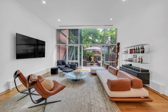 Building Photo - 147 Lexington Ave Unit SI ID1541920P