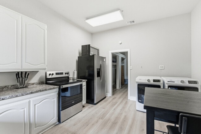 Photo - 314 W Cevallos Unit ID1363386P