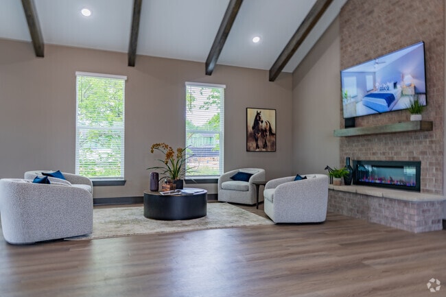 Buffalo Ridge Townhomes - Clubhouse - Buffalo Ridge Townhomes