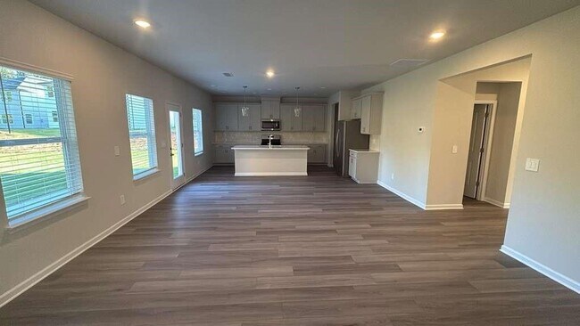 Photo - 26 Hemlock Ct