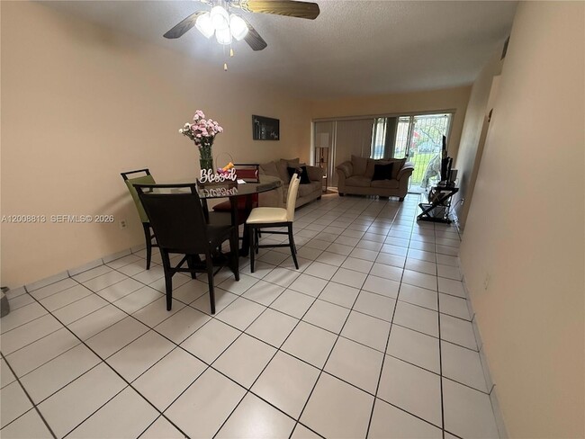 Photo - 9270 Fontainebleau Blvd Unit 102