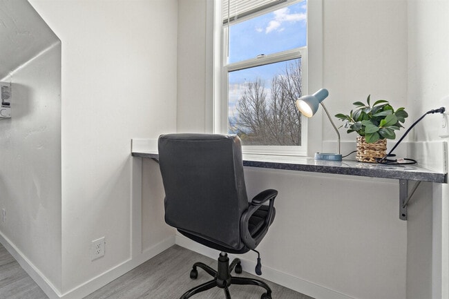 Photo - 523 18th Ave S Unit ID1308965P