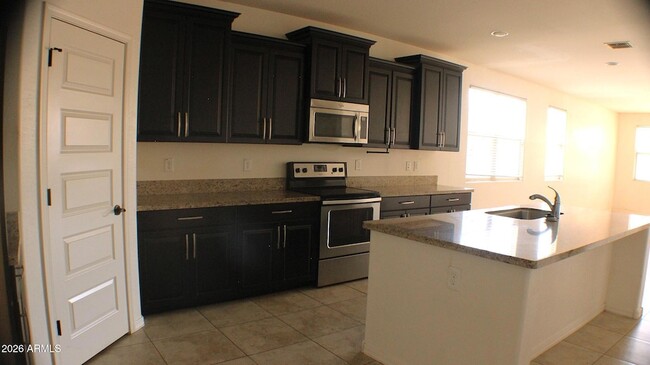 Photo - 2421 S 103rd Dr