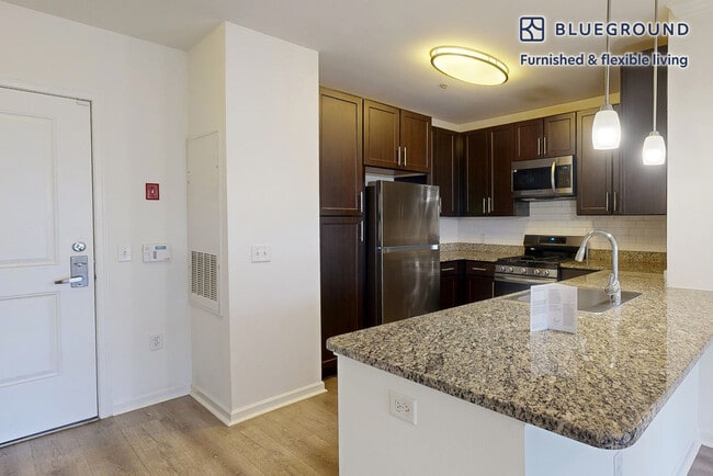 Photo - 80 N Central Ave