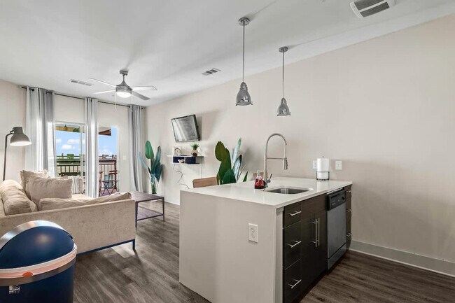 Photo - 455 14th St NW Unit ID1343898P