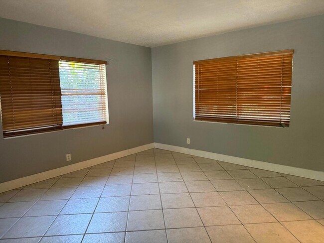 Photo - 1332 NW 5th Ave