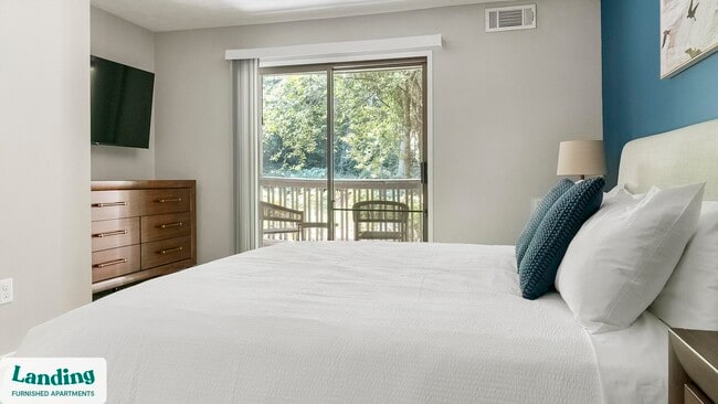 Photo - 3421 N Druid Hills Rd Unit 3425L