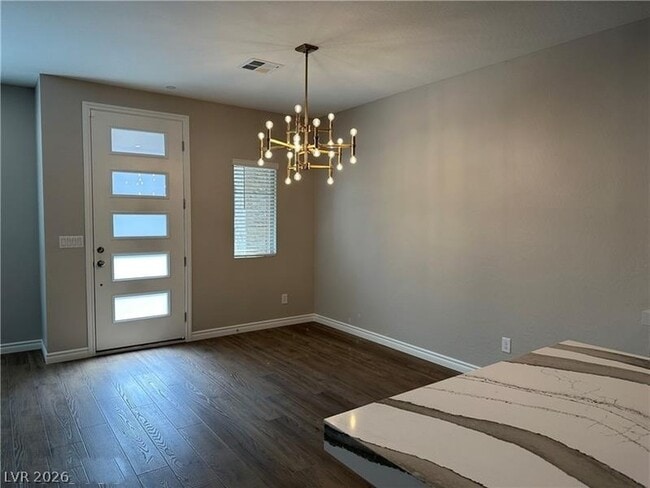 Photo - 600 N Carriage Hill Dr