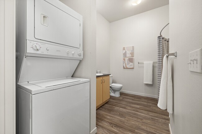 Washer/Dryer - The Mezzo