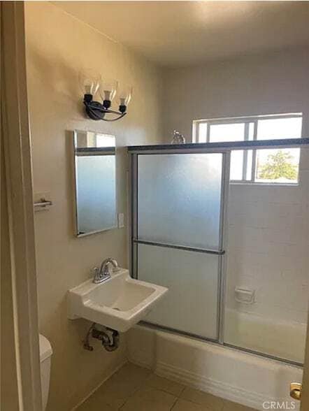 Photo - 15 E Los Higos St