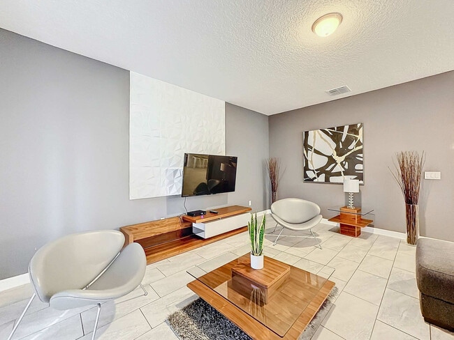 Building Photo - 1589 Flange Dr Unit ID1315021P