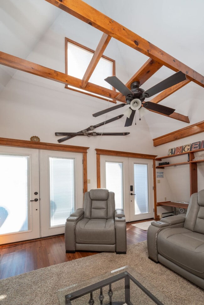 Photo - 24 Preston Trail Unit SI ID1023109P