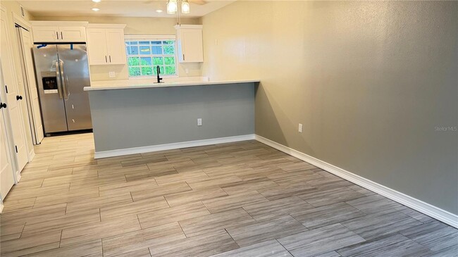 Photo - 333 Island Way Unit 101