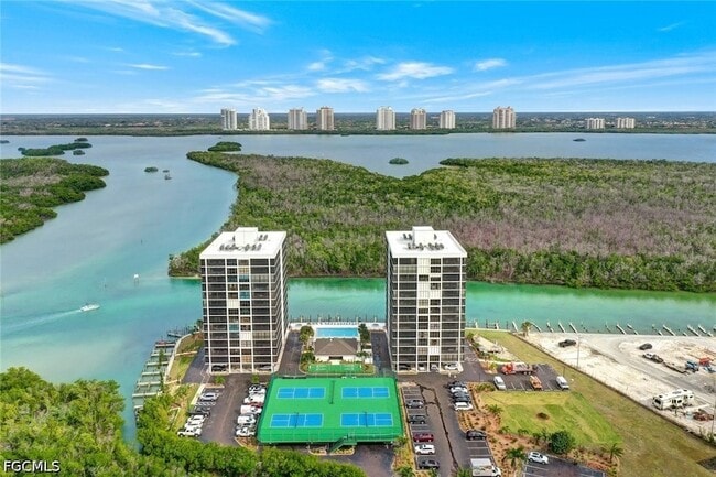 Building Photo - 26225 Hickory Blvd Unit 10C