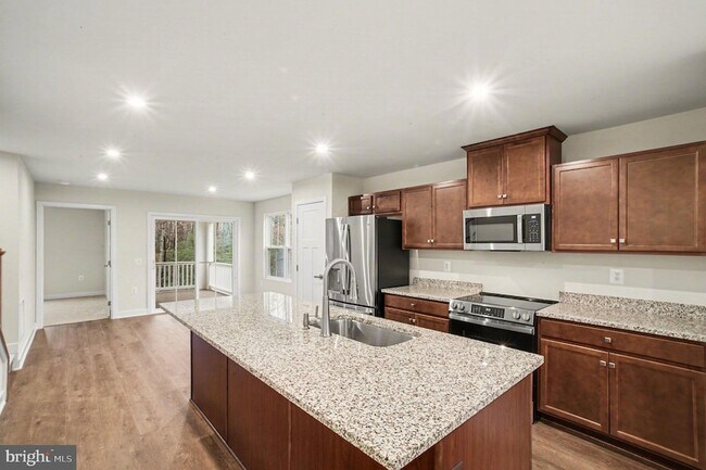 Photo - 8901 Blackthorne Pl