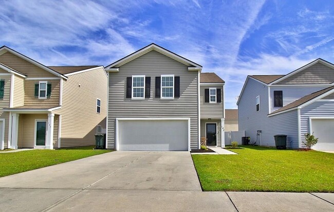 Building Photo - 143 Davila St