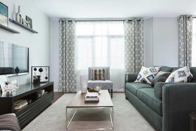 Building Photo - 19800 Vallco Pkwy Unit ID1280693P