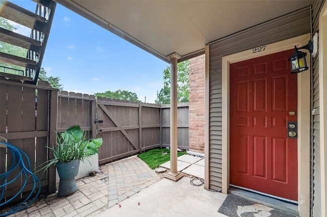 Photo - 3700 W Clay St Unit 227