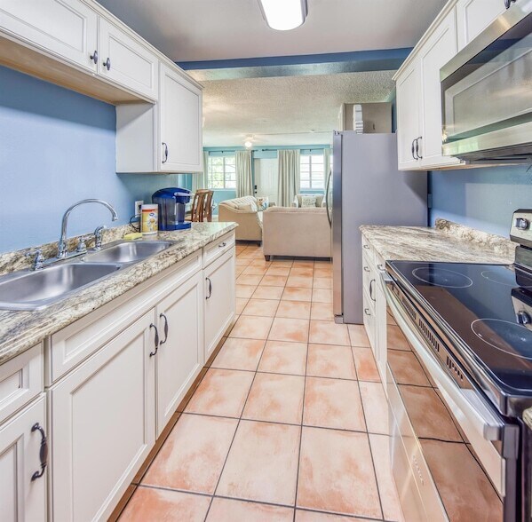 Photo - 622 10th Ave N