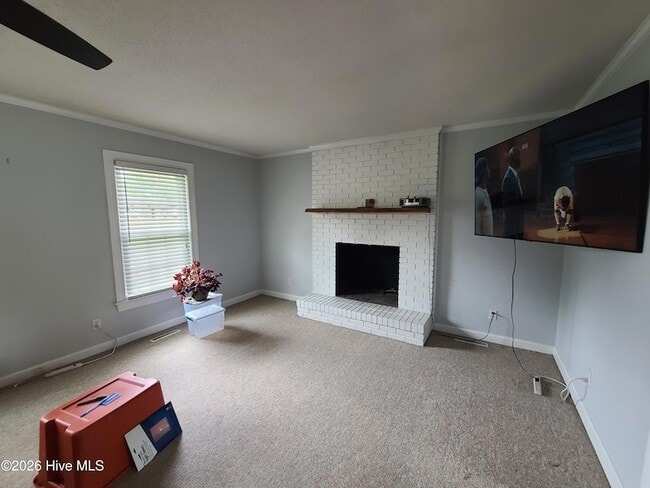 Photo - 1932 Hullwood Dr