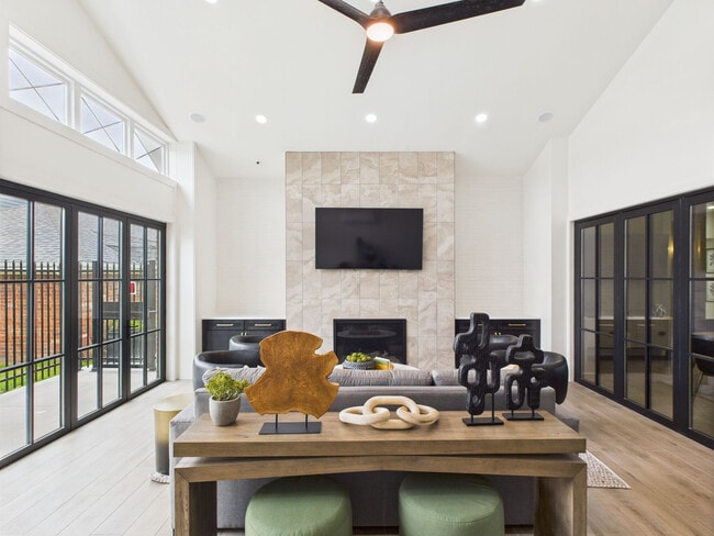 Photo - The Rail at 1380