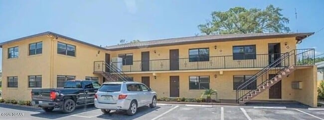 Building Photo - 1540 Espanola Ave Unit 9