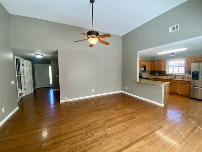 Photo - 149 Stillwater Trail