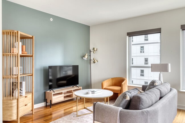 Photo - 10349 NE 10th St Unit FL17-ID3817A