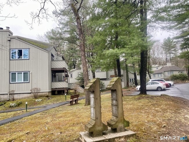 Building Photo - 11 Byrne Ct Unit C2