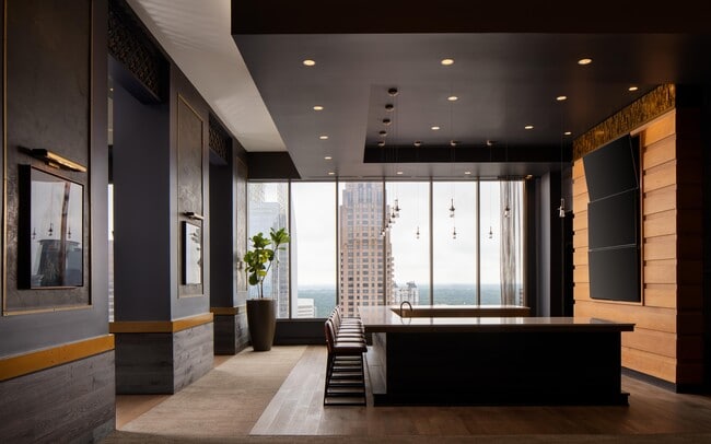 Photo - The Hue Midtown