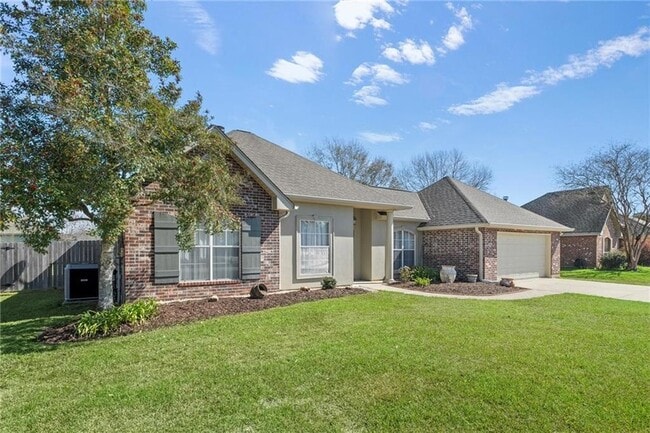 Photo - 409 Gainesway Dr