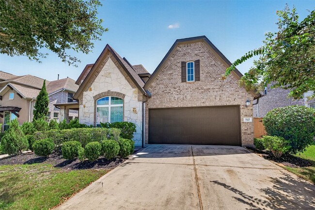Photo - 11611 Arbirlot Dr