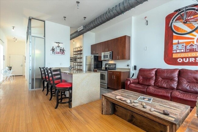 Photo - 2263 Young Ave Unit 212