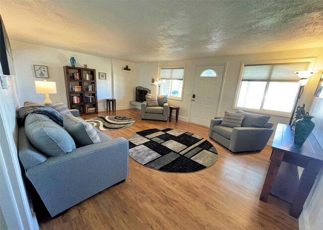 Building Photo - 10499 S Carnation Dr Unit ID1389266P