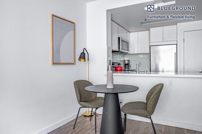 Photo - 240 Lombard St Unit FL3-ID361