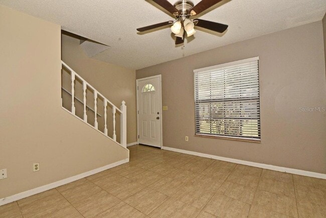 Photo - 2724 Gray Fox Ln