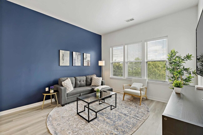 Building Photo - 164-172-172 Cherry St Unit ID1273596P