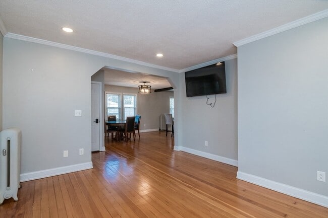 Photo - 30 Sunnymeade Ave Unit 1