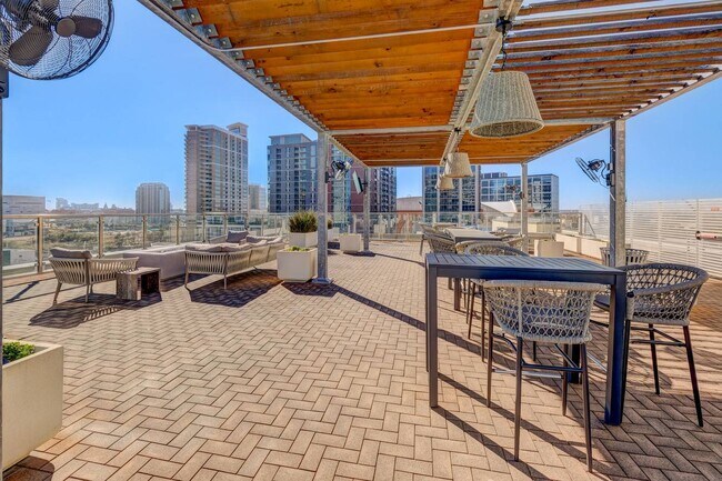 Photo - Moda Apartments